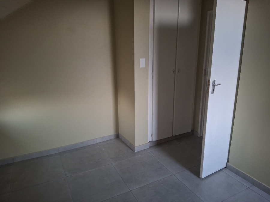 To Let 3 Bedroom Property for Rent in Garsfontein Gauteng