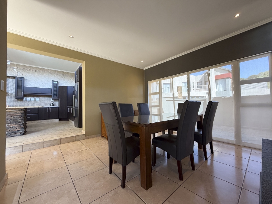 To Let 4 Bedroom Property for Rent in Serengeti Lifestyle Estate Gauteng