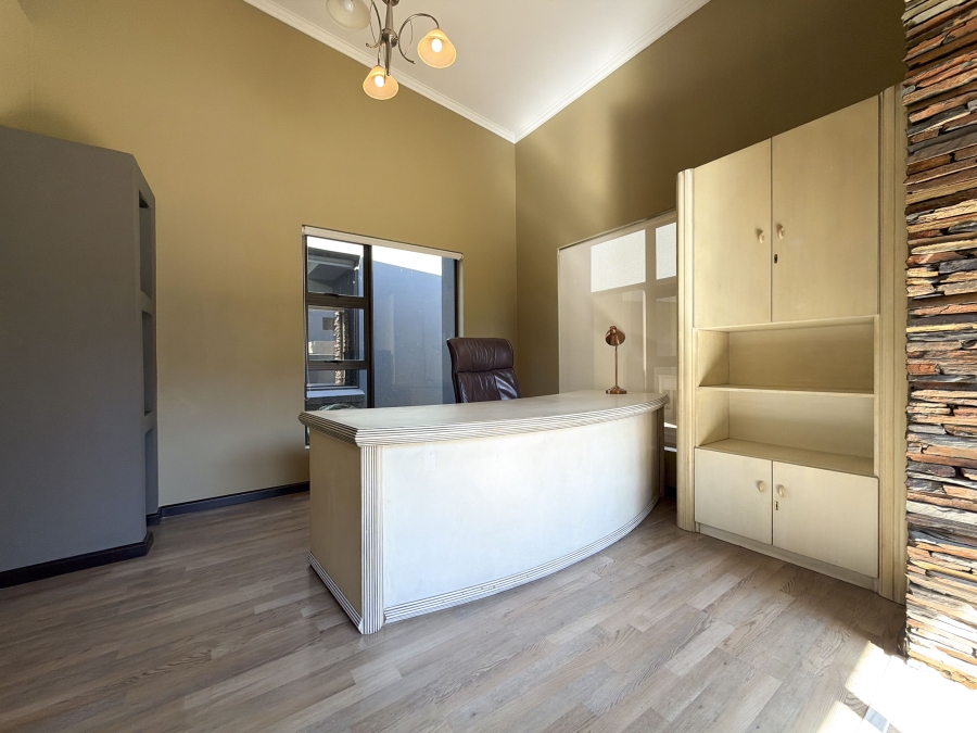 To Let 4 Bedroom Property for Rent in Serengeti Lifestyle Estate Gauteng