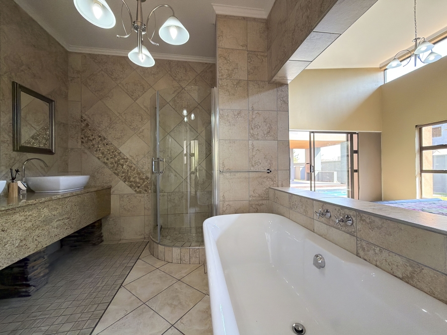 To Let 4 Bedroom Property for Rent in Serengeti Lifestyle Estate Gauteng