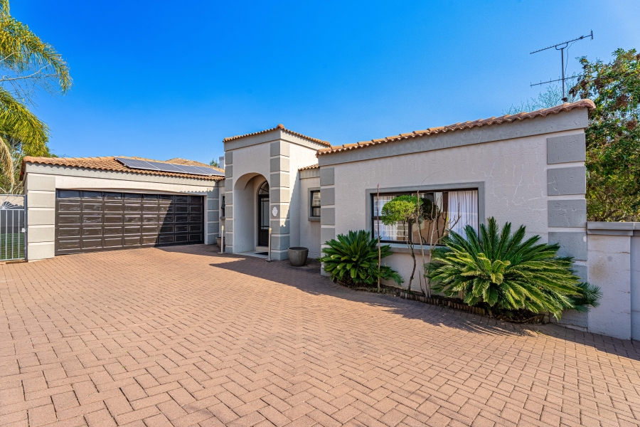 4 Bedroom Property for Sale in Fourways Gauteng
