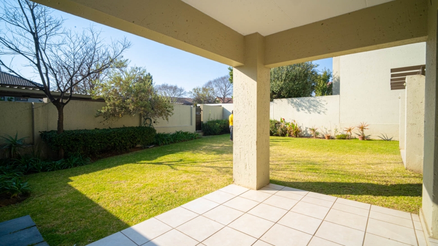 3 Bedroom Property for Sale in Maroeladal Gauteng