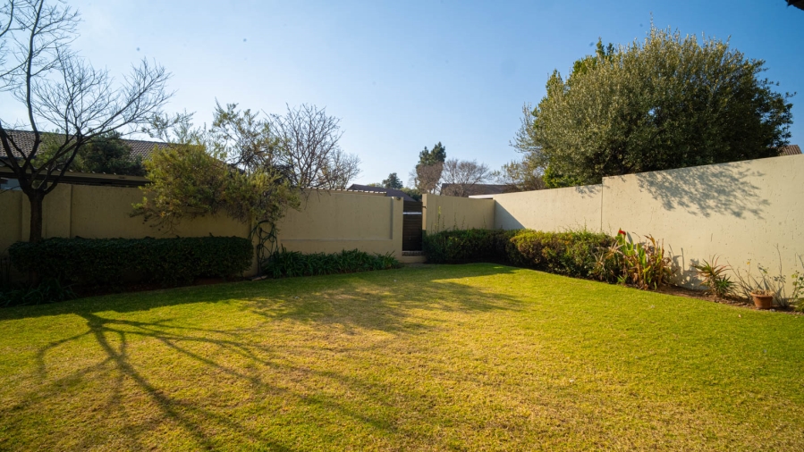 3 Bedroom Property for Sale in Maroeladal Gauteng