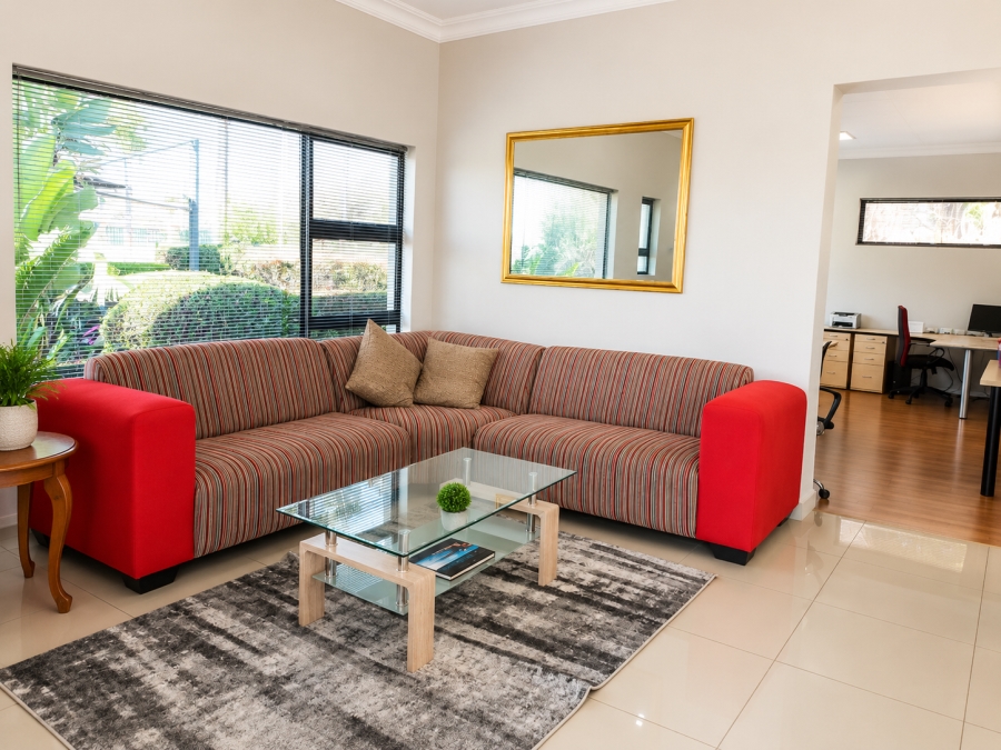To Let Commercial Property for Rent in Eldoraigne Gauteng