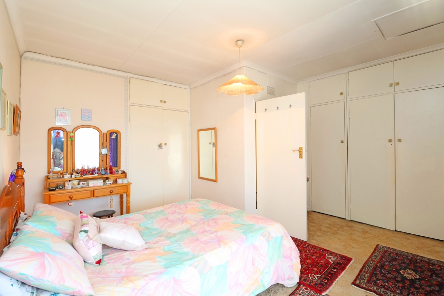 2 Bedroom Property for Sale in Fairland Gauteng