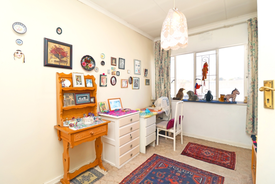 2 Bedroom Property for Sale in Fairland Gauteng