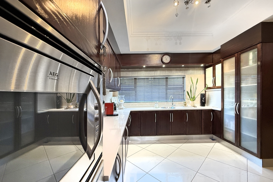 5 Bedroom Property for Sale in Kyalami Glen Estate Gauteng