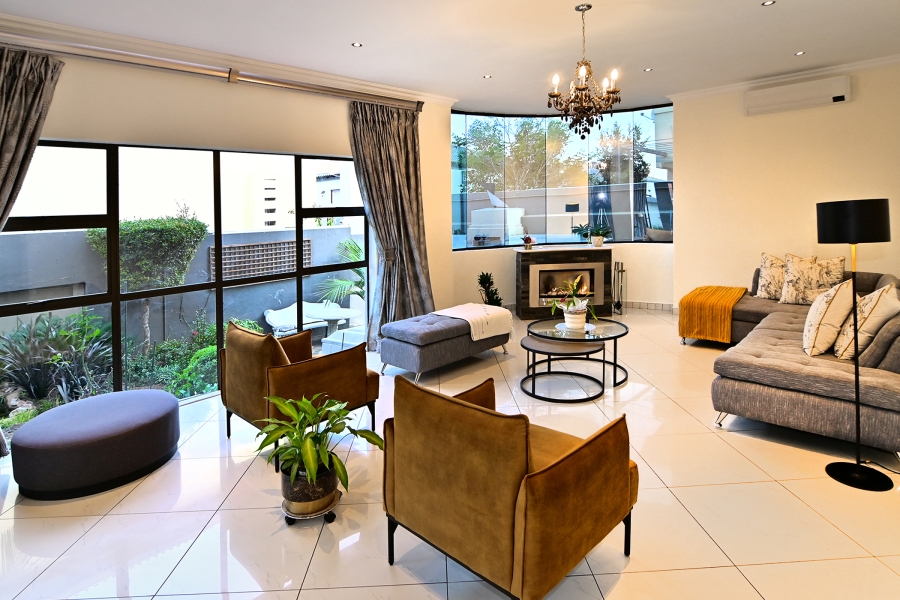 5 Bedroom Property for Sale in Kyalami Glen Estate Gauteng