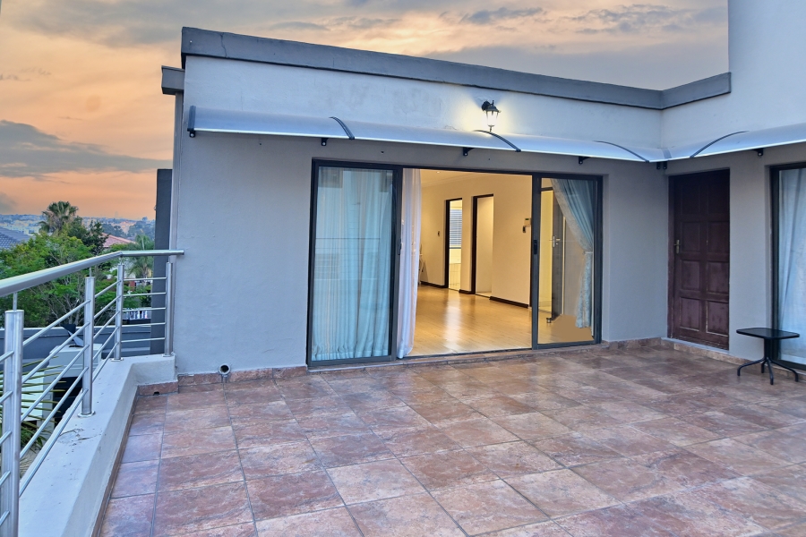 5 Bedroom Property for Sale in Kyalami Glen Estate Gauteng