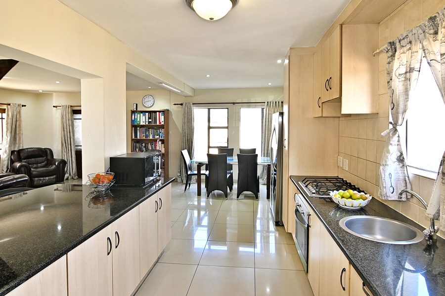 4 Bedroom Property for Sale in Country View Gauteng