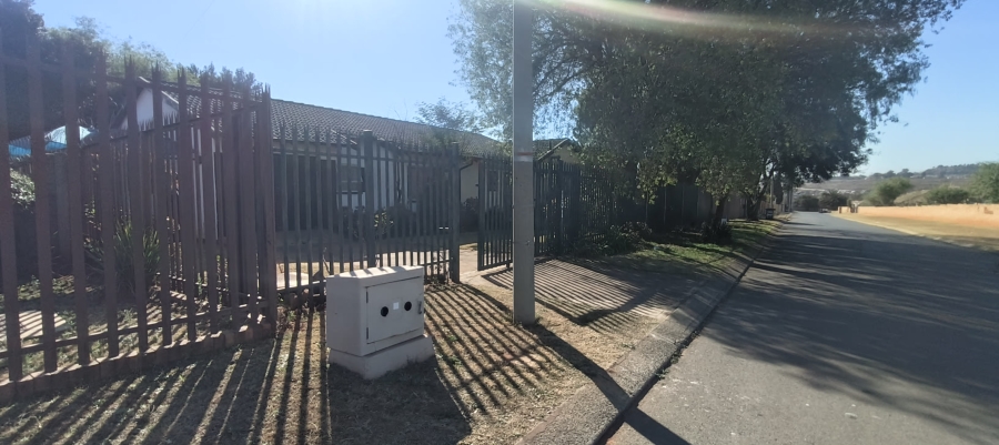 3 Bedroom Property for Sale in Witpoortjie Gauteng