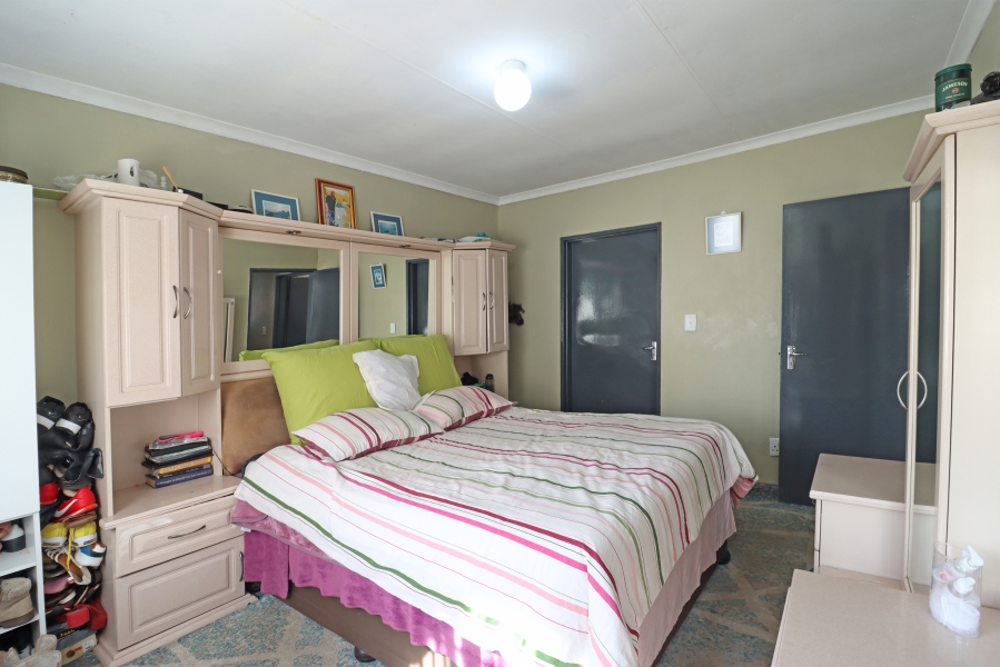 4 Bedroom Property for Sale in Cosmo City Gauteng