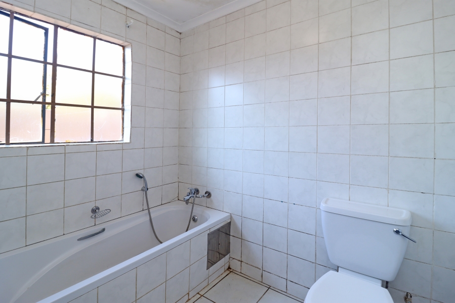 4 Bedroom Property for Sale in Cosmo City Gauteng
