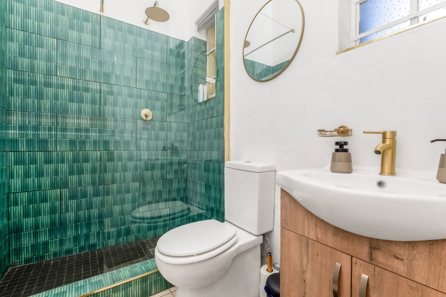 To Let 1 Bedroom Property for Rent in Morningside Manor Gauteng