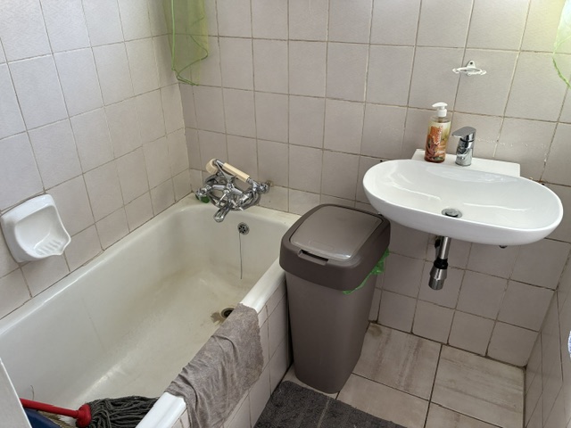 8 Bedroom Property for Sale in Hurlyvale Gauteng