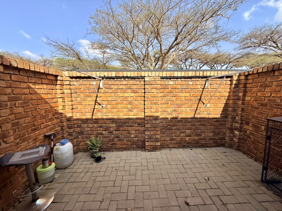 2 Bedroom Property for Sale in Amberfield Gauteng