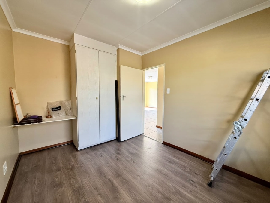2 Bedroom Property for Sale in Amberfield Gauteng