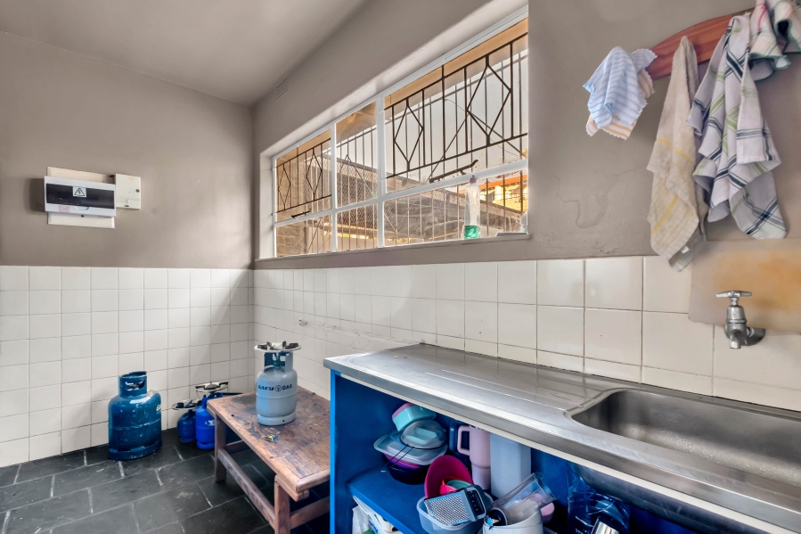 2 Bedroom Property for Sale in Windsor East Gauteng