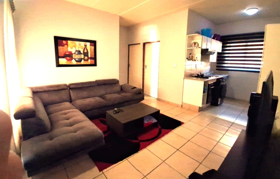 2 Bedroom Property for Sale in Amorosa Gauteng