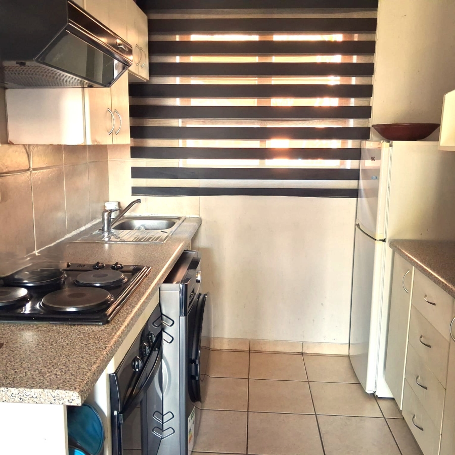 2 Bedroom Property for Sale in Amorosa Gauteng