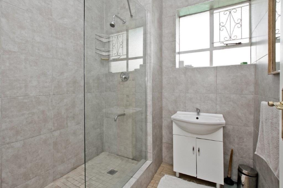 2 Bedroom Property for Sale in Observatory Gauteng