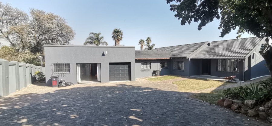 3 Bedroom Property for Sale in Mulbarton Gauteng