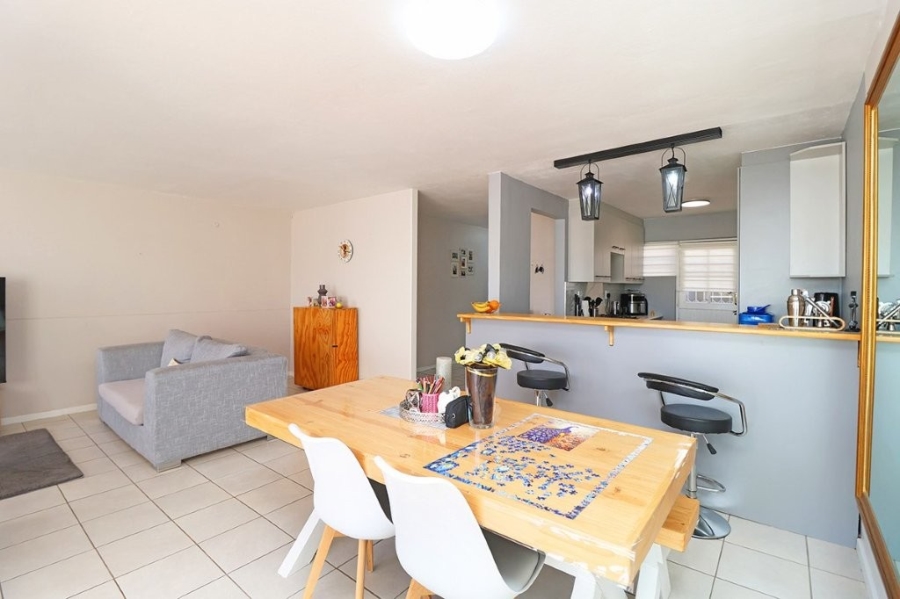 To Let 3 Bedroom Property for Rent in Bedford Gardens Gauteng