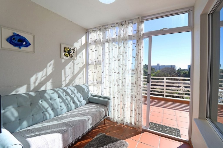 To Let 3 Bedroom Property for Rent in Bedford Gardens Gauteng
