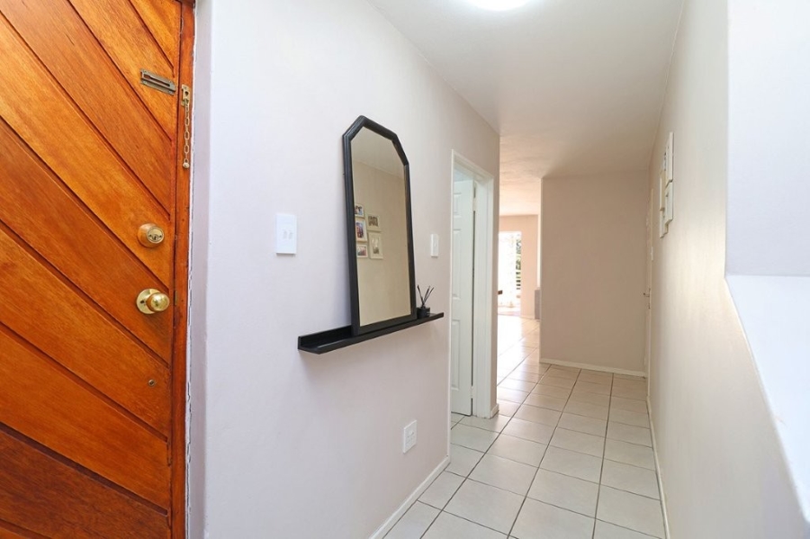 To Let 3 Bedroom Property for Rent in Bedford Gardens Gauteng