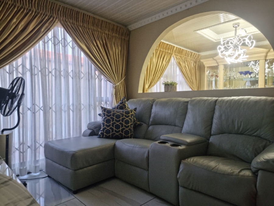 2 Bedroom Property for Sale in Sebokeng Zone 11 Gauteng