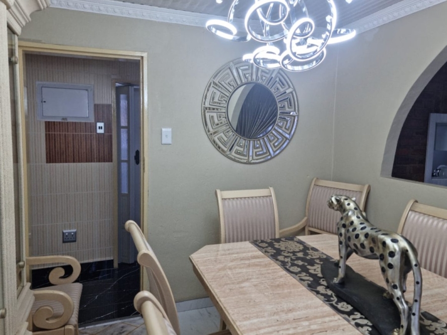 2 Bedroom Property for Sale in Sebokeng Zone 11 Gauteng