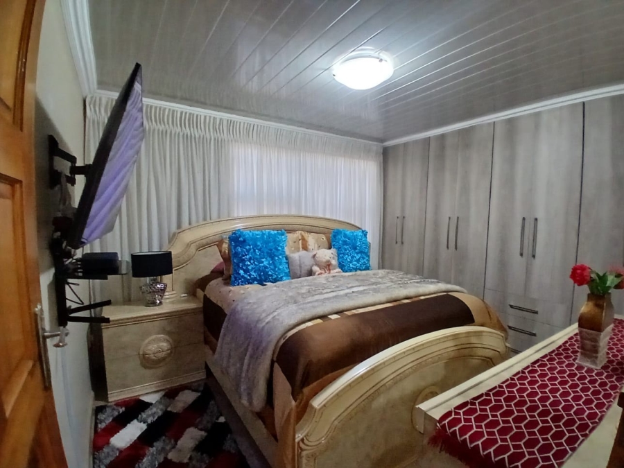 2 Bedroom Property for Sale in Sebokeng Zone 11 Gauteng
