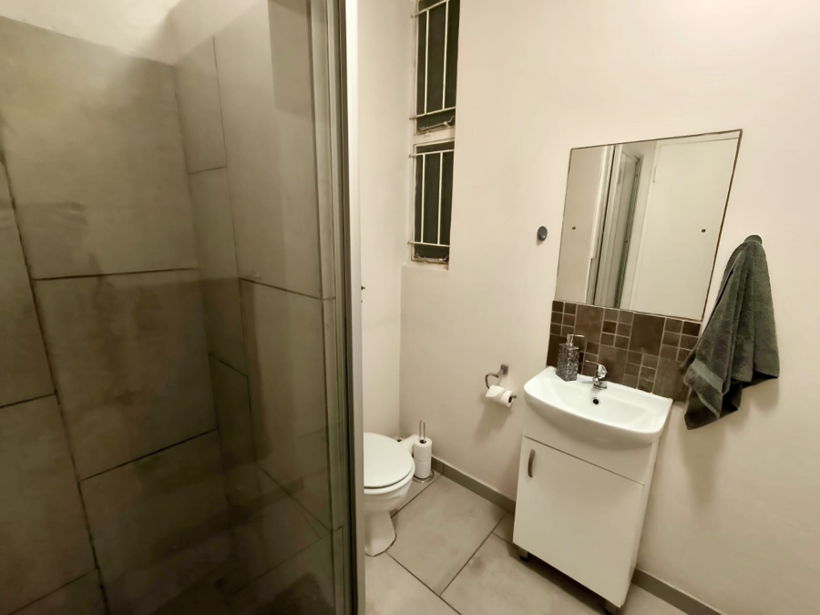 To Let 2 Bedroom Property for Rent in Three Rivers Proper Gauteng