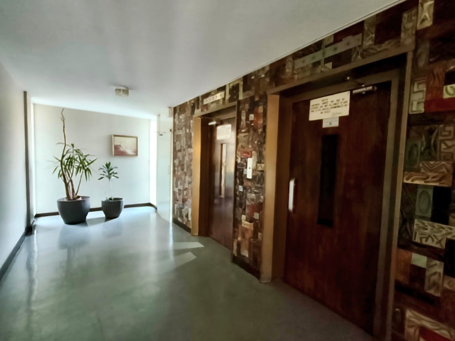 To Let 2 Bedroom Property for Rent in Three Rivers Proper Gauteng