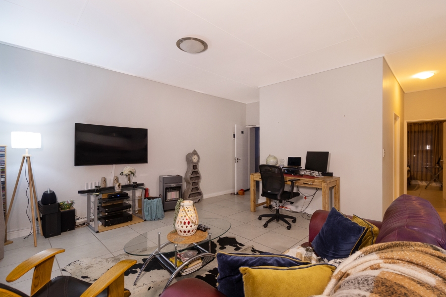 2 Bedroom Property for Sale in Linbro Park Gauteng