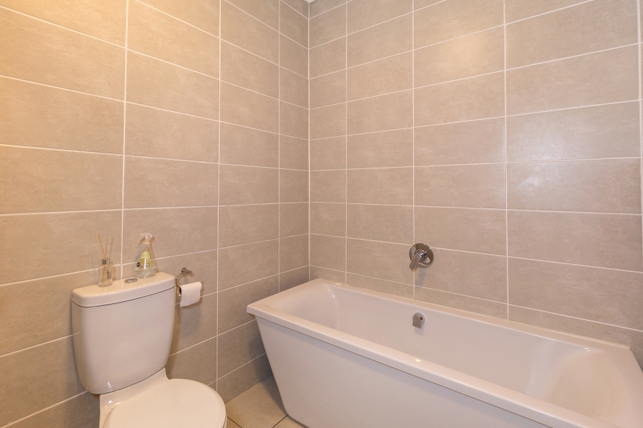 2 Bedroom Property for Sale in Linbro Park Gauteng