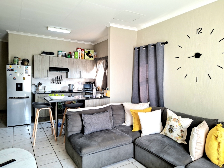 1 Bedroom Property for Sale in Bergbron Gauteng