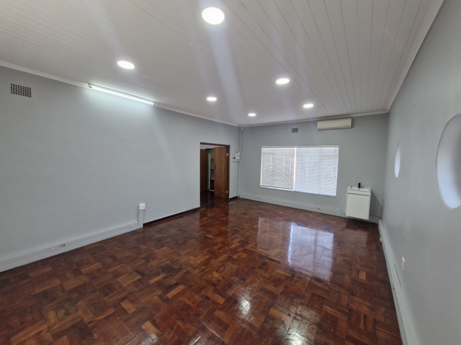 To Let Commercial Property for Rent in Clubview Gauteng