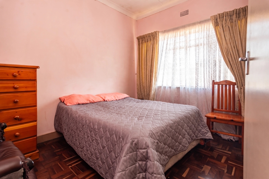 4 Bedroom Property for Sale in Discovery Gauteng