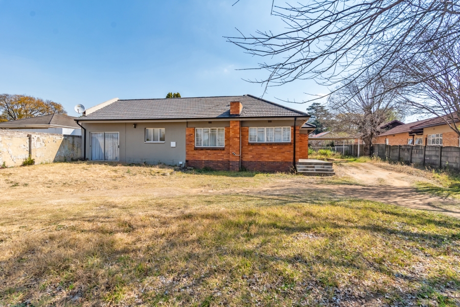 4 Bedroom Property for Sale in Discovery Gauteng