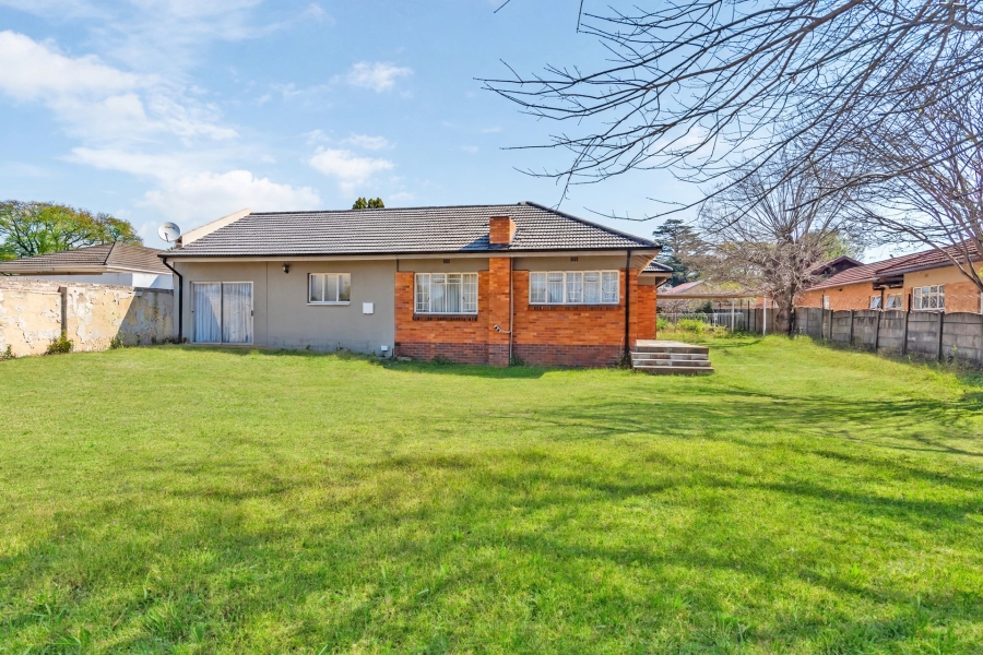 4 Bedroom Property for Sale in Discovery Gauteng
