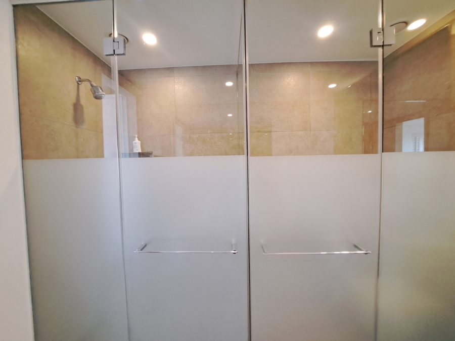 1 Bedroom Property for Sale in Sandton Central Gauteng