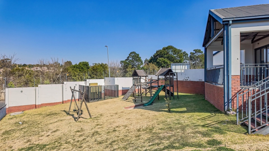 1 Bedroom Property for Sale in Noordhang Gauteng