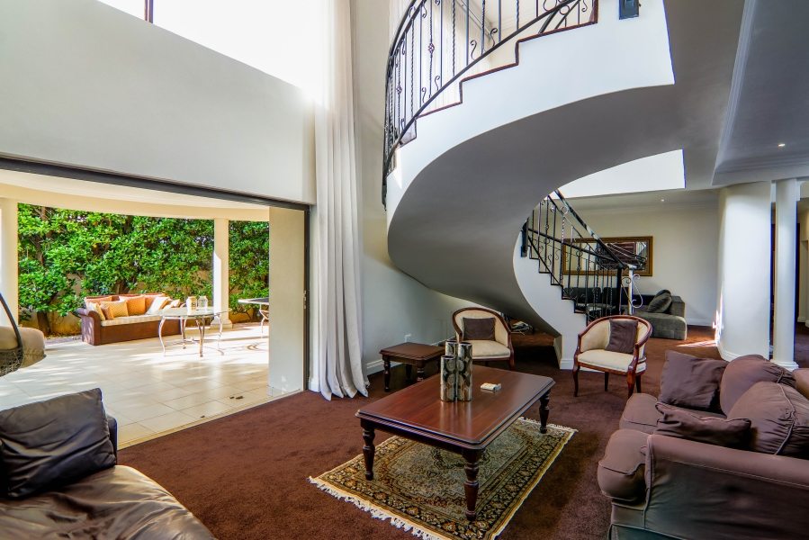 7 Bedroom Property for Sale in Midstream Estate Gauteng