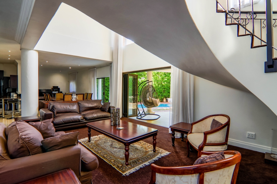 7 Bedroom Property for Sale in Midstream Estate Gauteng
