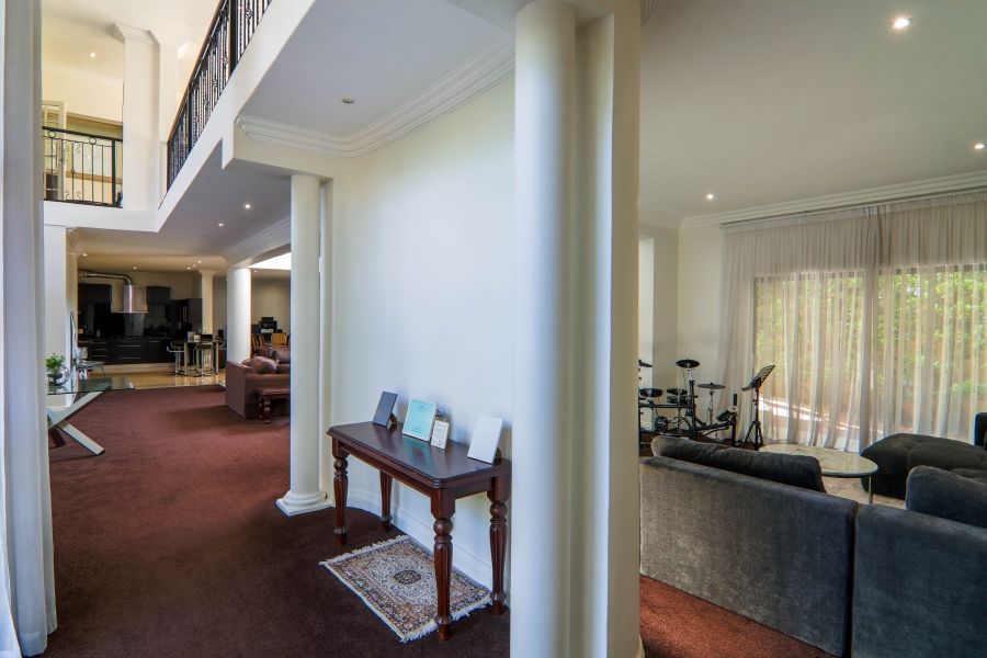 7 Bedroom Property for Sale in Midstream Estate Gauteng