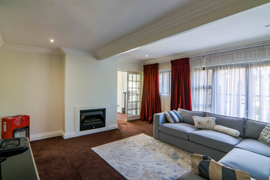 7 Bedroom Property for Sale in Midstream Estate Gauteng