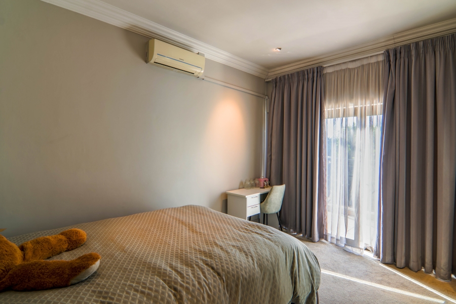 7 Bedroom Property for Sale in Midstream Estate Gauteng