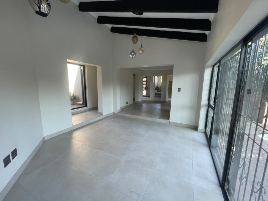 3 Bedroom Property for Sale in Beyers Park Gauteng
