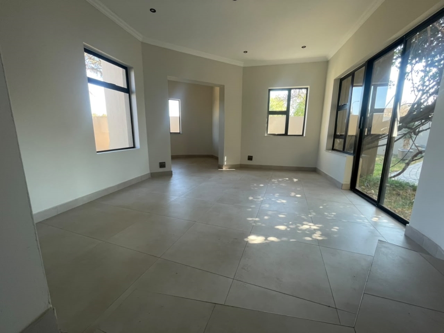 3 Bedroom Property for Sale in Beyers Park Gauteng